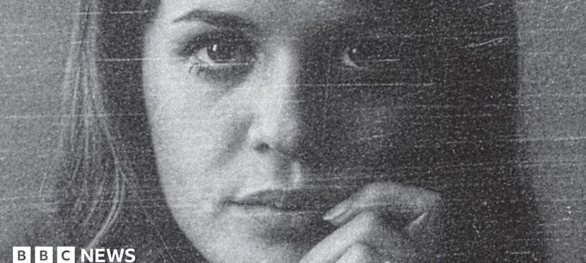 What will Sonia Gandhi's memoir reveal about India's most powerful dynasty?