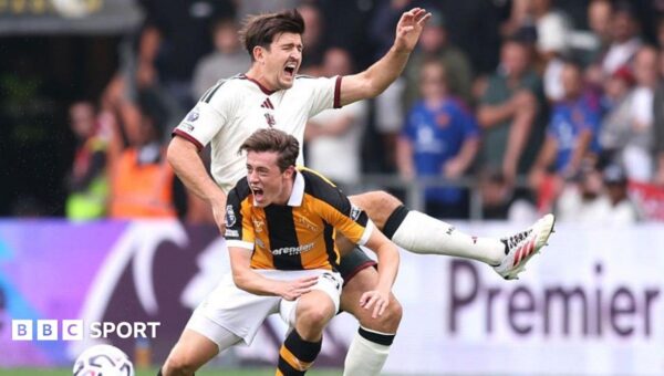 Ajayi is rock at the back as Hull stun Man Utd – Hull v Man Utd player ratings