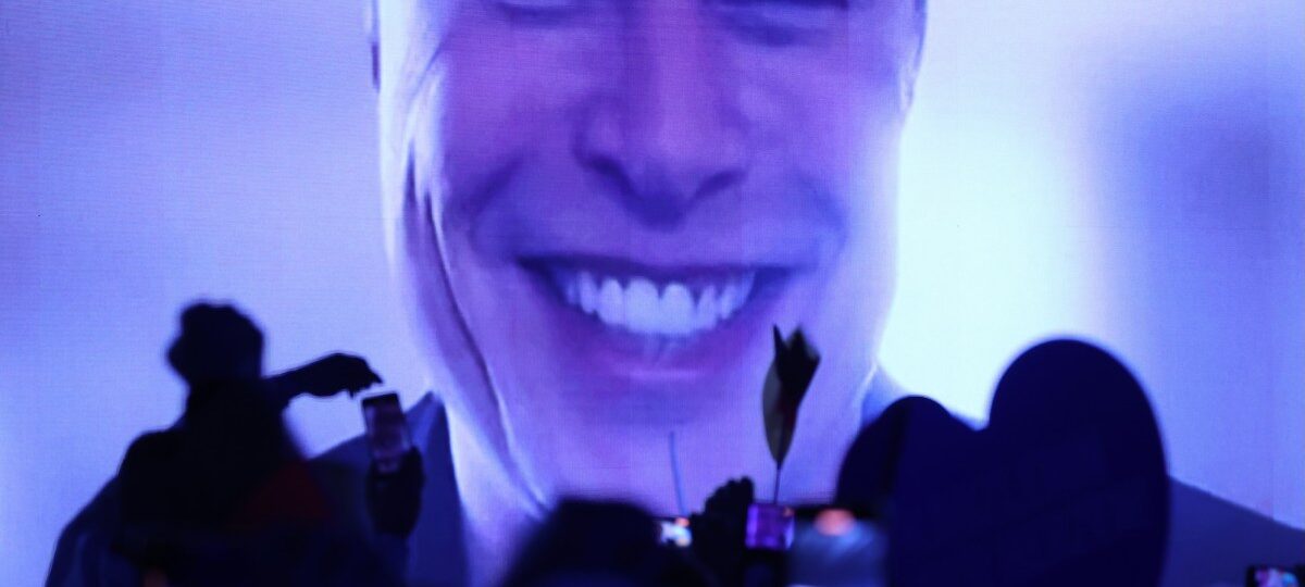 Elon Musk repeatedly one-upped his execs on SpaceX’s first earnings call