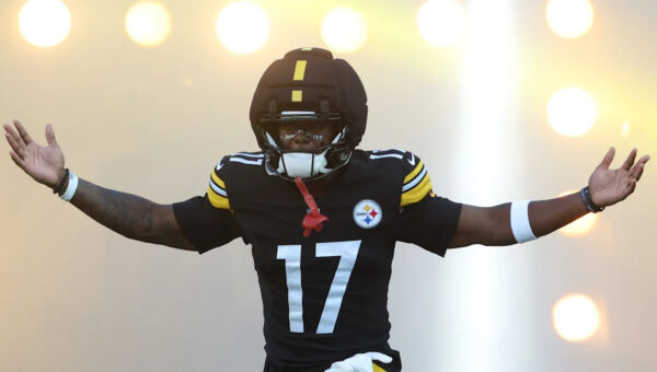 Steelers WR Germie Bernard will use the Guardian Cap all season