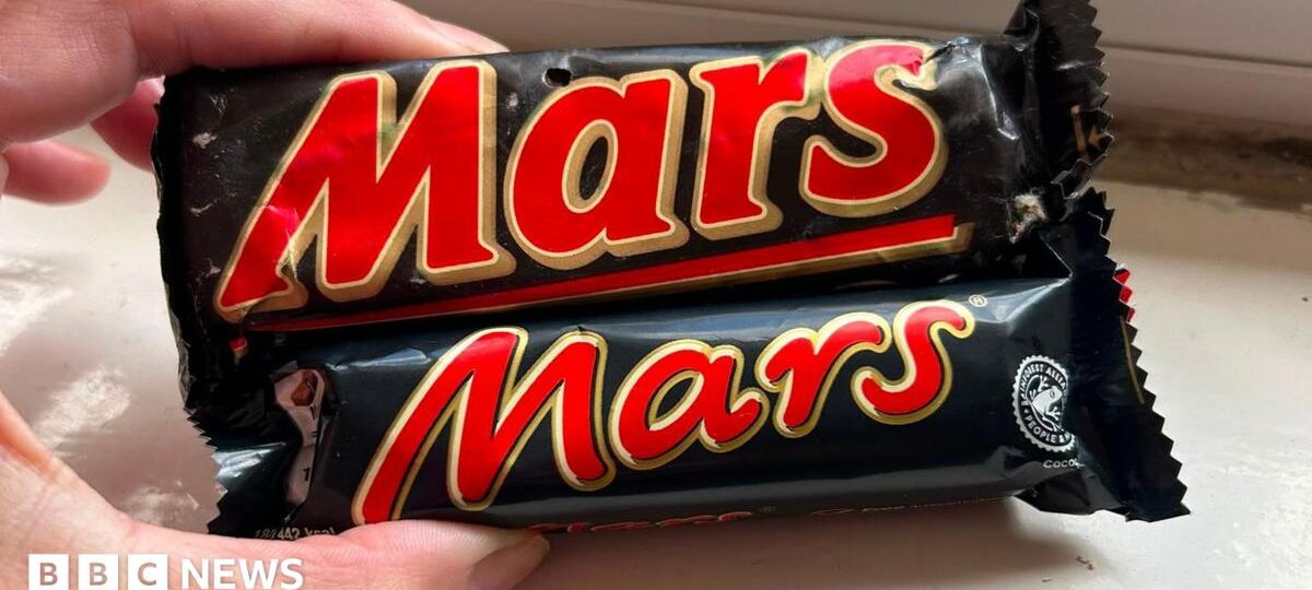 Mars Bar from 1991 found - and it's 20g bigger than one from today