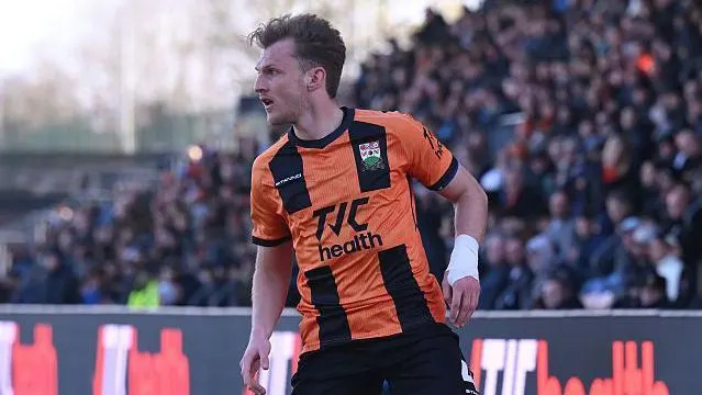 Barnet defender Collinge signs new long-term deal
