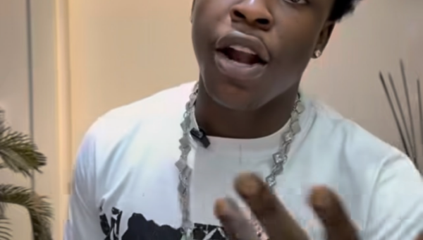 ‘I’m not doing my stream anymore because of you’ — Davrel blasts cameraman