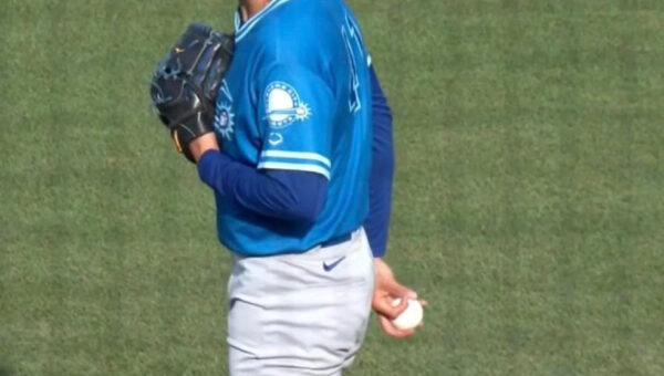 Tyler Glasnow strikes out 2 second rehab start