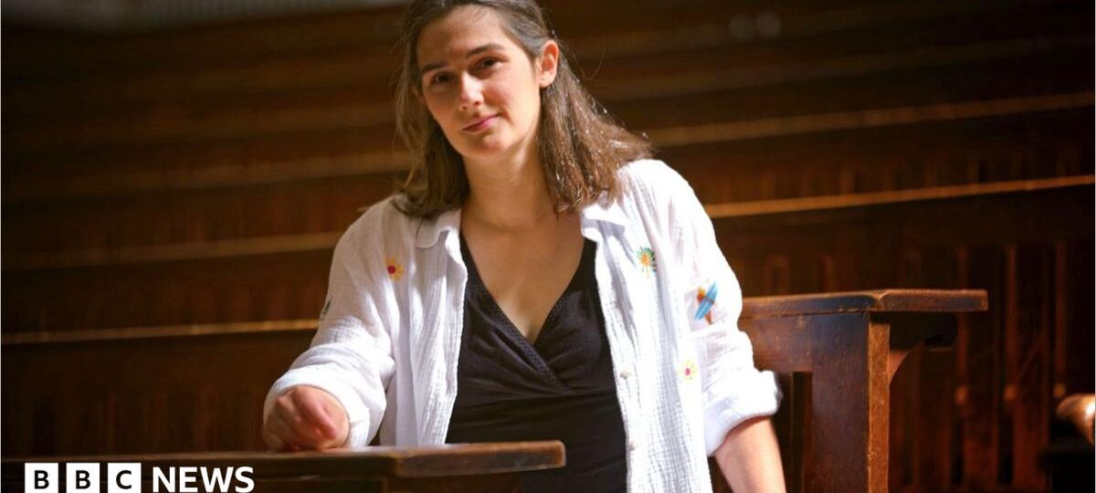 'I felt Tourette's would ruin my life, now I teach at Cambridge'