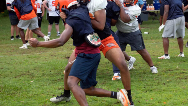 Escambia shuts out Navarre in kickoff classic, takeaways