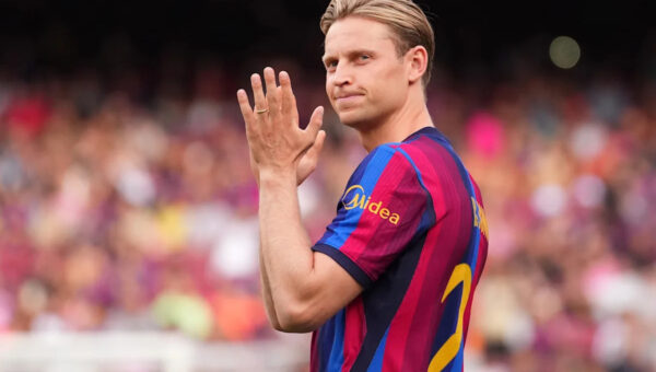 Manchester City Are Keeping A Keen Eye On This Barcelona Midfielder: Should Maresca Go For Him?