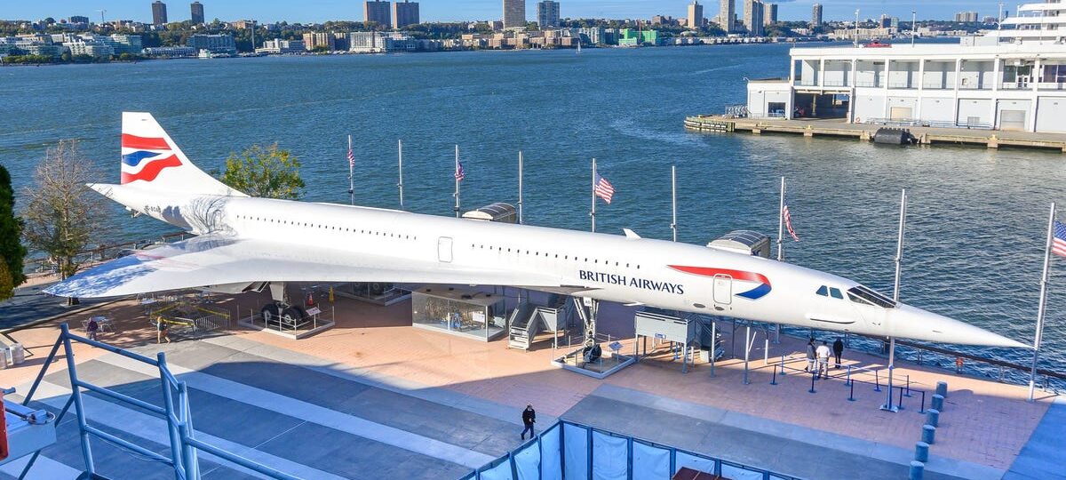 I toured a Concorde, the discontinued supersonic commercial jet flown by celebrities and royals. Take a look inside.