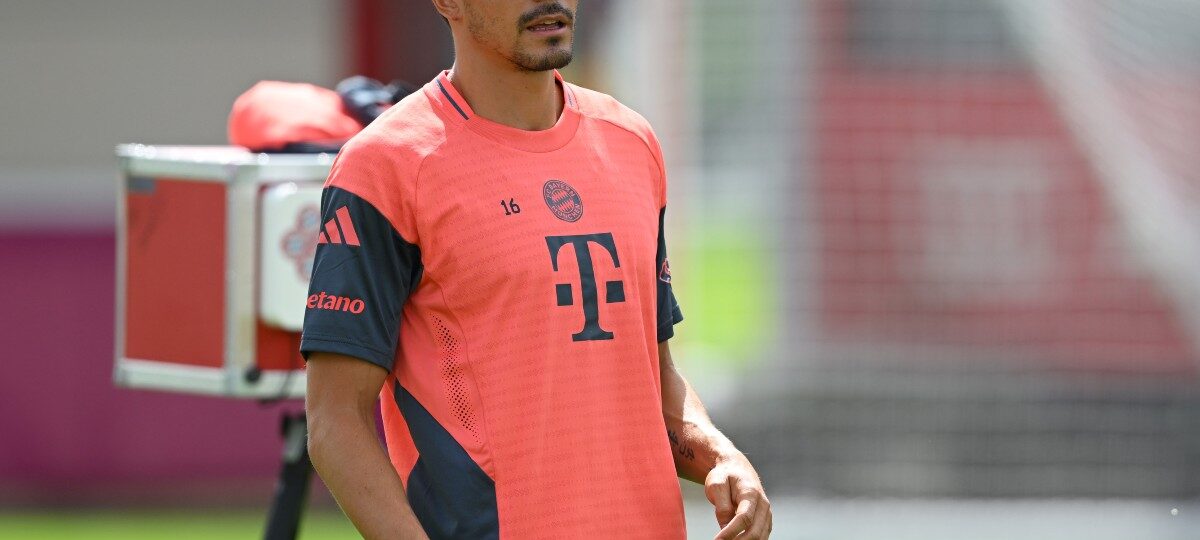 Aston Villa aim to land Bayern Munich midfielder to start emergency midfield repairs
