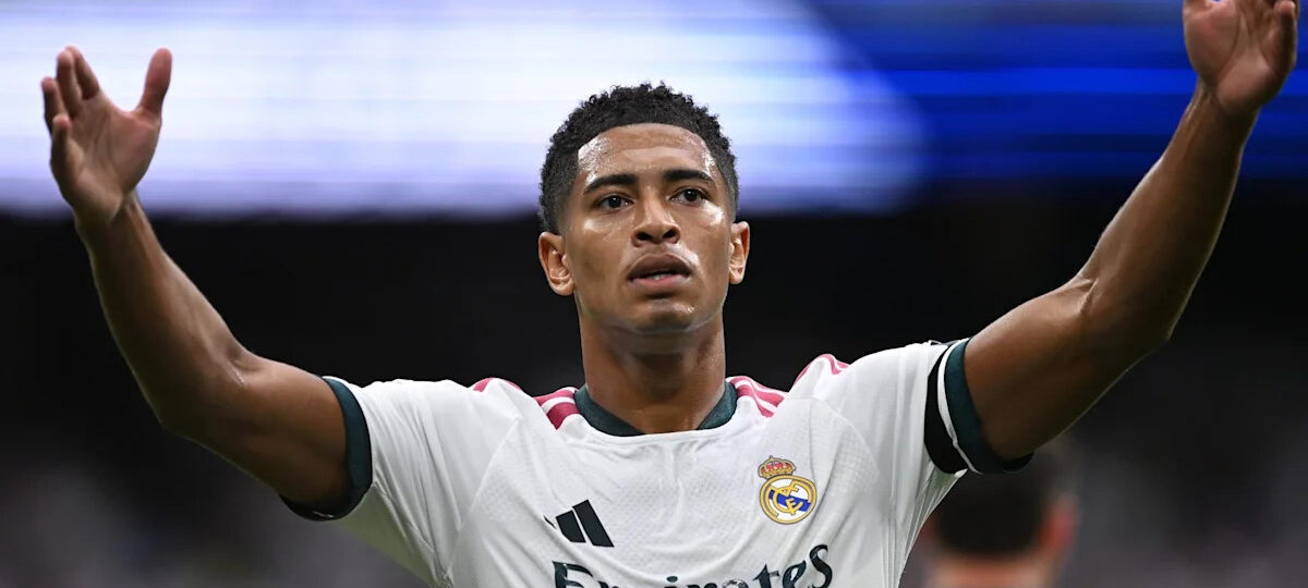Former Spanish midfielder heaps praise on Real Madrid superstar – “Mourinho has given him freedom”