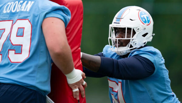 Commanders add veteran OL depth ahead of first padded practice