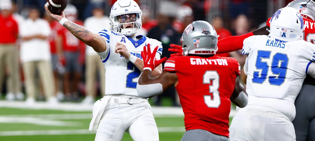 Stokes’ 2 TDs, Memphis’ defensive line leads Tigers past UNLV 27-21