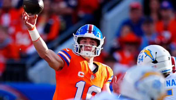 Broncos will wear throwback uniform vs. Chargers in Week 18