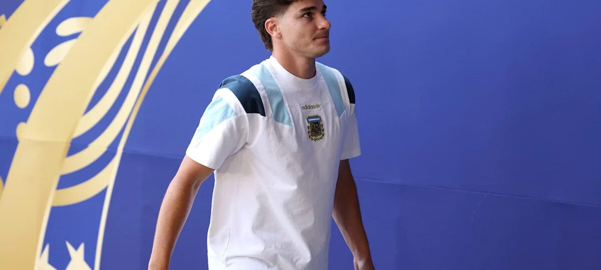 Watch: Barcelona priority target trains with grim face as he awaits transfer clarity