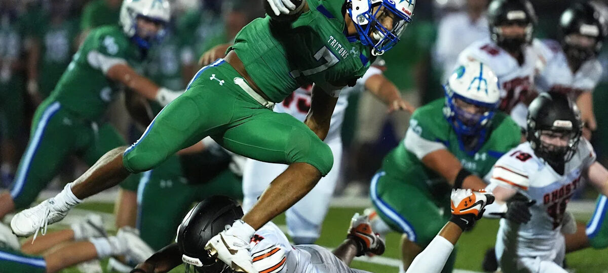 Wisconsin commit is averaging 455 rushing yards, six touchdowns a game