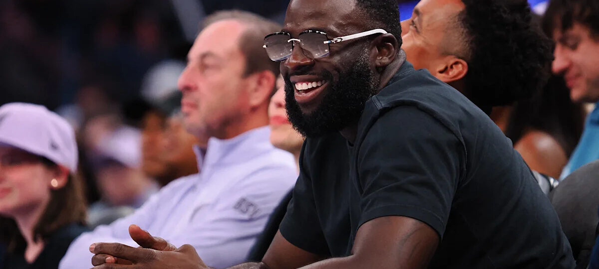 Draymond Green meets with Hall of Fame center Yao Ming in China
