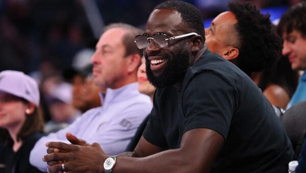 Draymond Green meets with Hall of Fame center Yao Ming in China