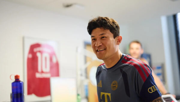 Bayern Munich News: Manchester United back in on FC Bayern’s Kim Min-jae?; Tottenham eyeing Benjamin Šeško, Nicolas Jackson?; and MORE!