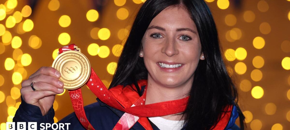Olympic champion curler Muirhead comes out of retirement