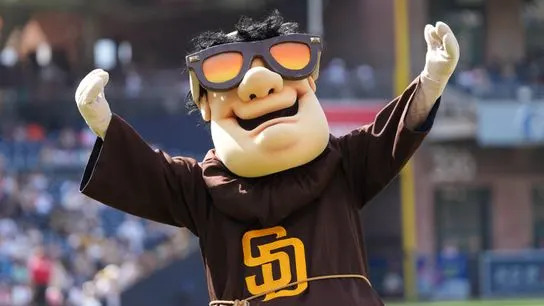 TST Images: Padres defeat Astros, 3-2, at Petco Park