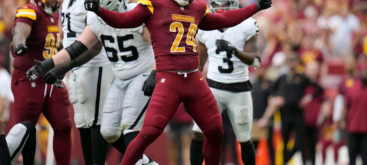 3 reasons why Von Miller signing is awesome for Cowboys