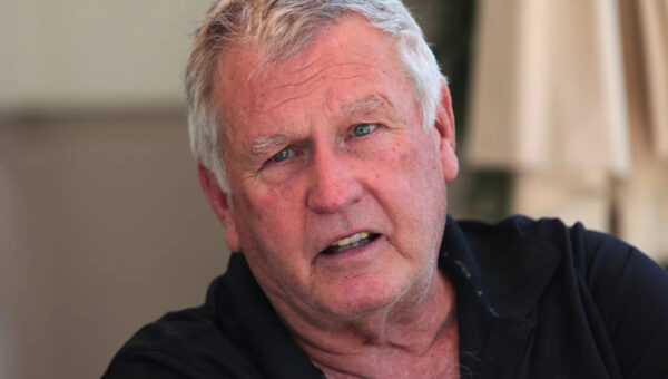 Baseball pitching great Tommy John dies at 83