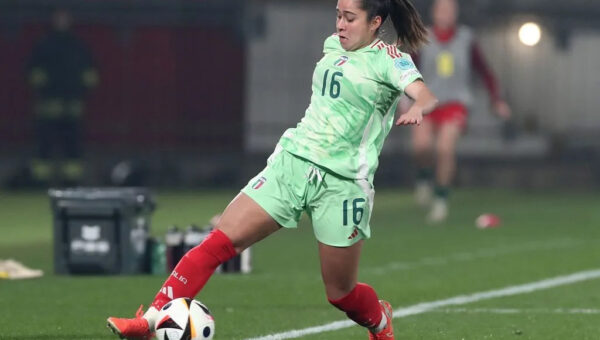 Chelsea sign Italian youngster Dragoni