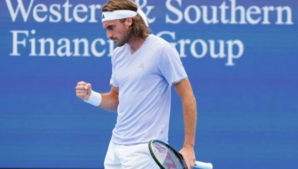 Former Cincinnati contenders suffer contrasting first-round fates