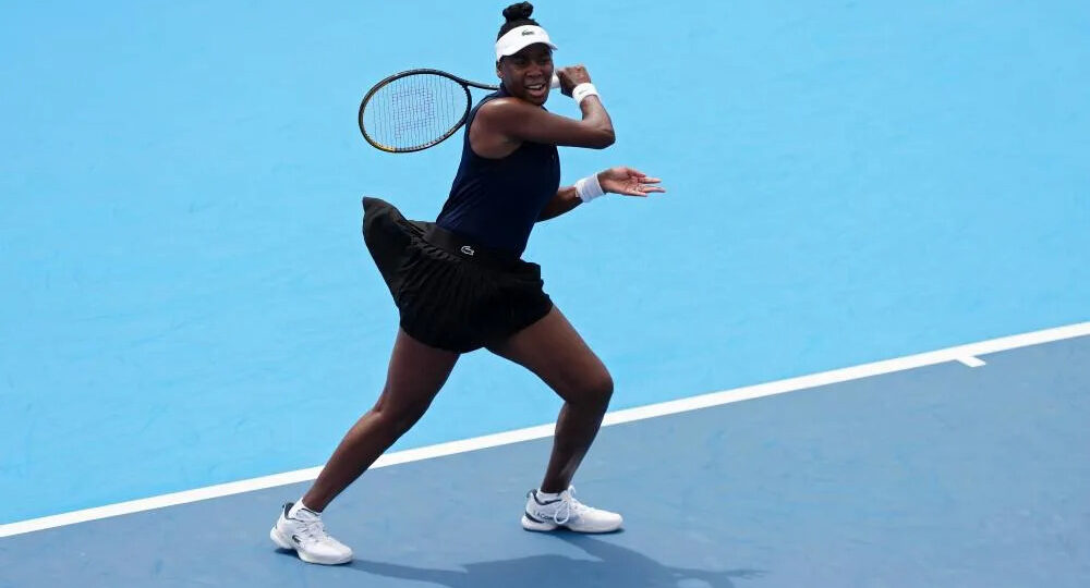 Struggling Venus Williams suffers 14th straight defeat in Cincinnati rout