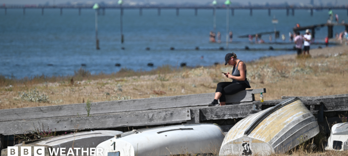 Brief break from rain as sunshine returns for weekend