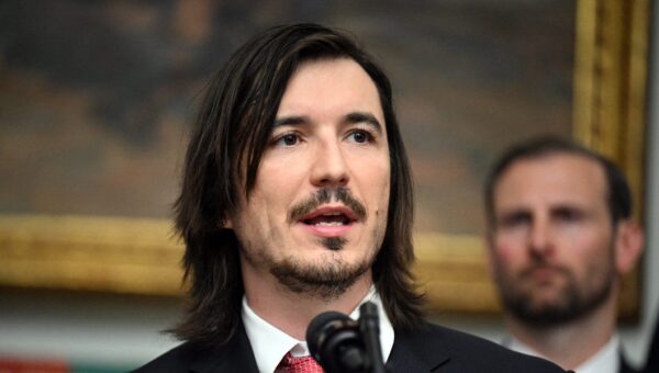 Trump Accounts will offer primarily S&P 500 ETFs to keep investing simple, Robinhood CEO says