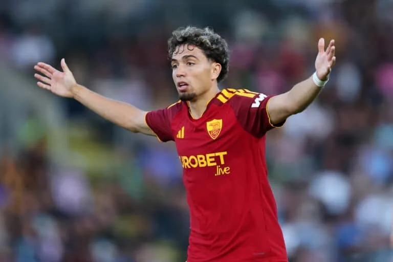 Still no offers for El Aynaoui, Kessie trail grows difficult