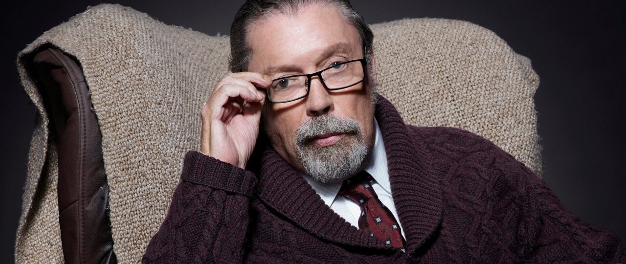 Tim Curry’s Health: Everything to Know About His Stroke & Paralysis Before Death