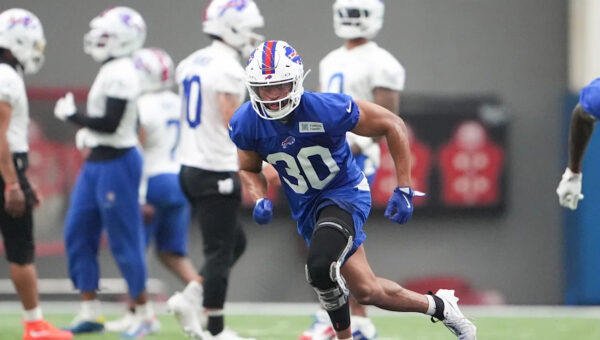Bills sign DB Wande Owens