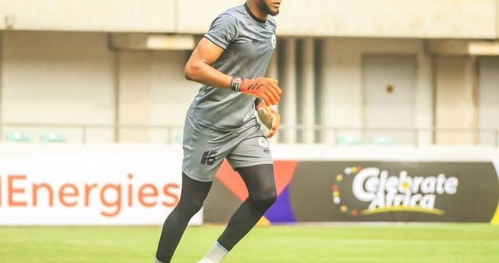 NPFL: Former Super Eagles goalkeeper close to Shooting Stars transfer