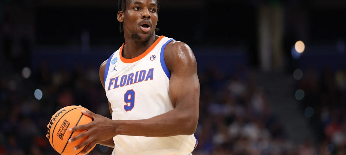 Rueben Chinyelu lands among nation's top 10 centers