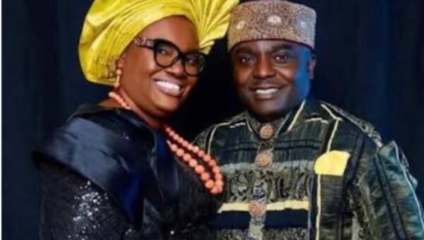 Nigerian gospel artist, Asu Ekiye announces end of his 28-year marriage