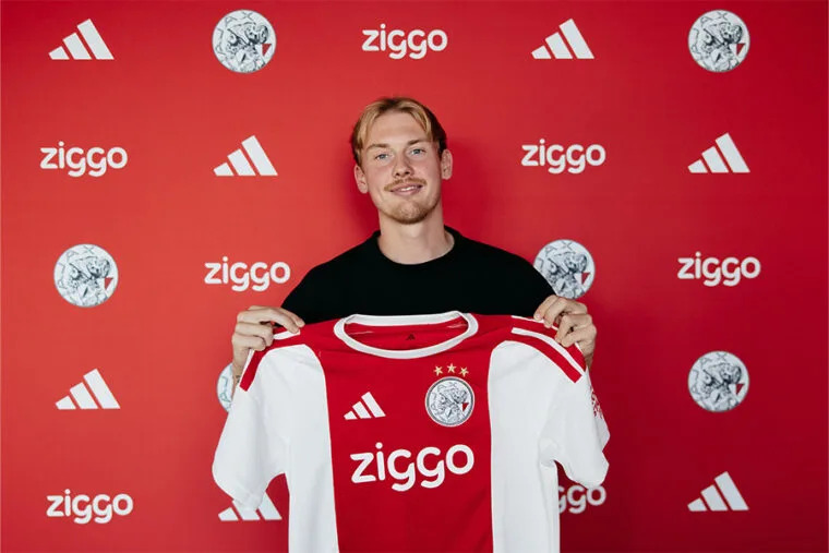 Ajax sign Julian Brandt as ex-Dortmund star snubs Fulham and Leeds