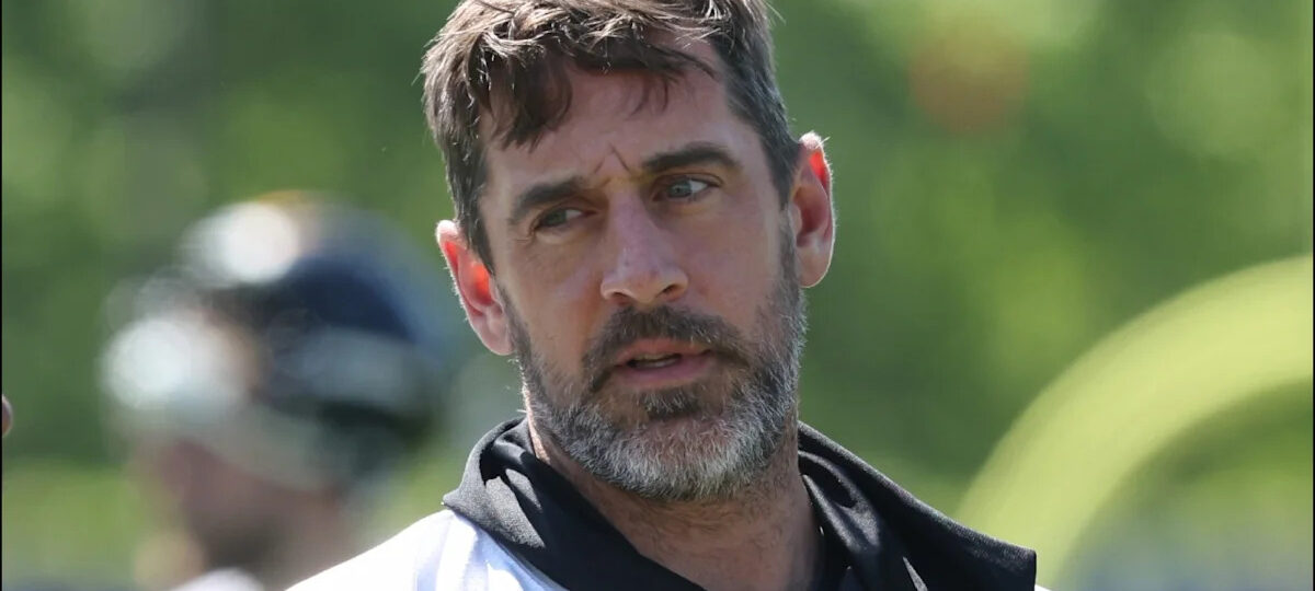 “There’s Been a Narrative”: Aaron Rodgers Explains Wife’s Role in Helping Him Reconnect With Family After Years of Separation