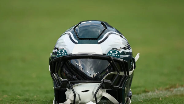 RB Ja’Quinden Jackson was released from hospital, returned home with Eagles Saturday night