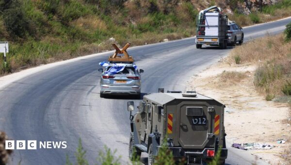 Israeli settlers return to Kadim in West Bank two decades after it was evacuated