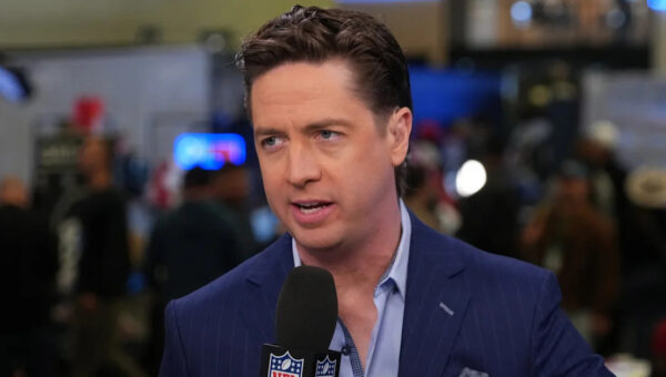 Tom Pelissero joins Netflix’s NFL coverage as sideline reporter and insider