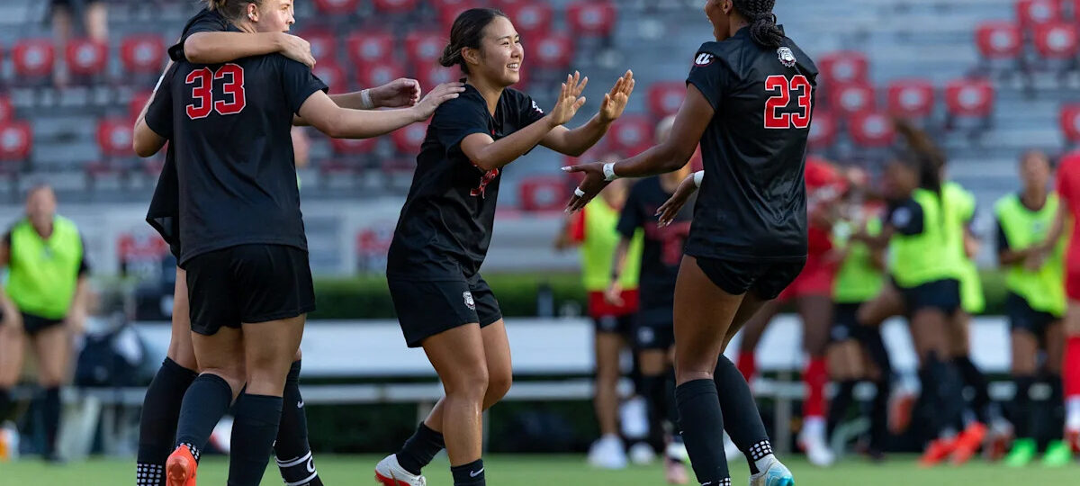 Soccer returns to Sanford Stadium in a wildly historic night