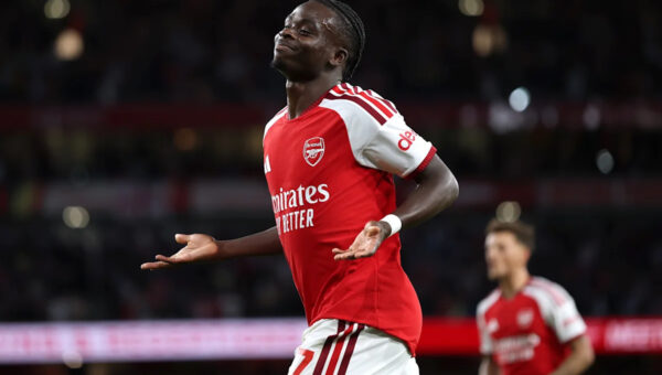 Bukayo Saka eclipses cult hero as Arsenal hit cruise control vs Coventry