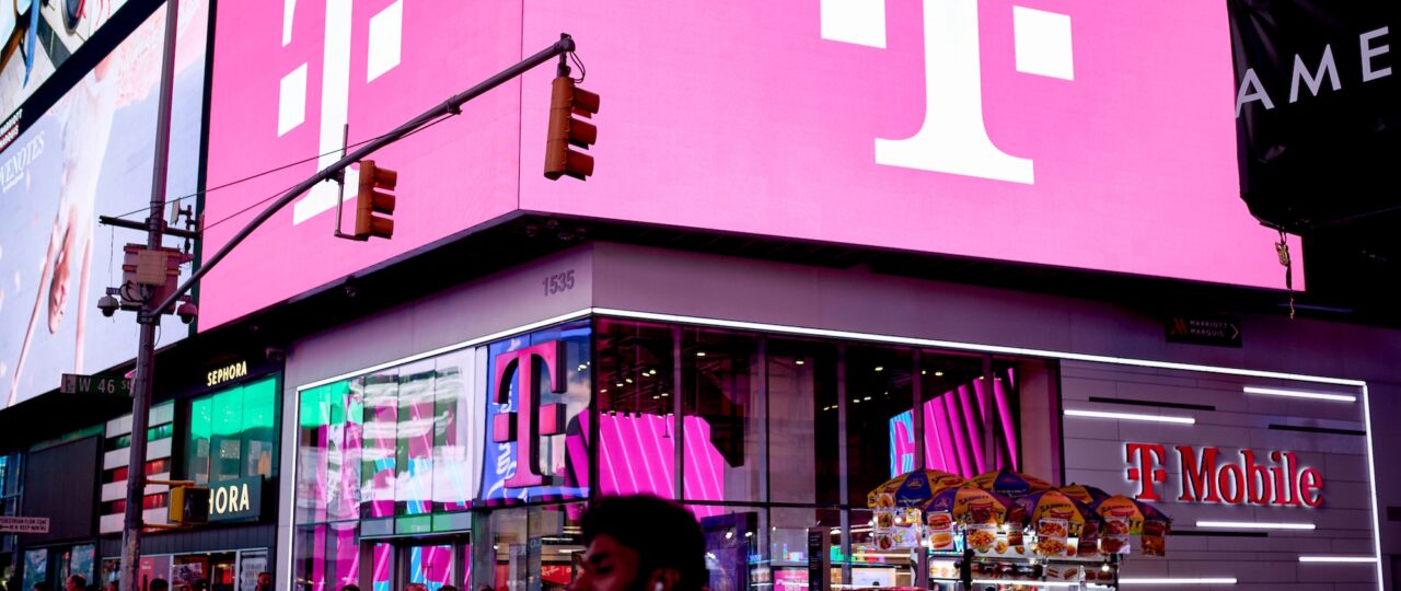 T-Mobile ‘chopped a cable’ to expel Chinese hackers from its network