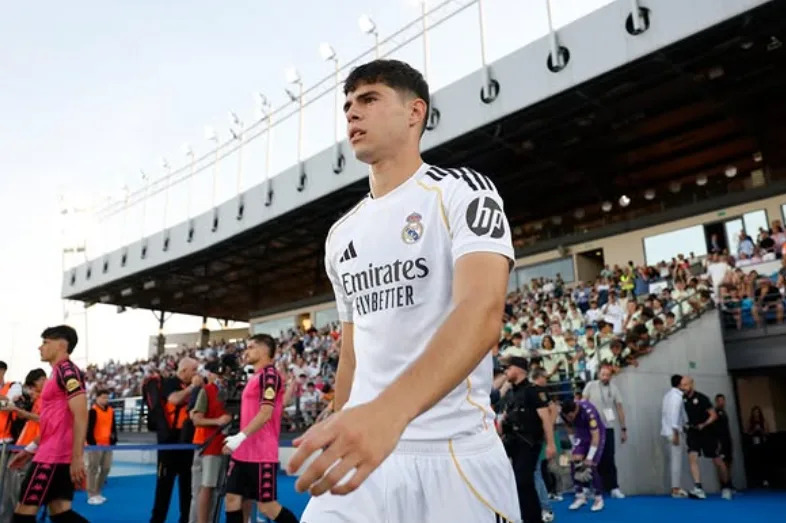 Confirmed: Real Madrid academy talent joins French club