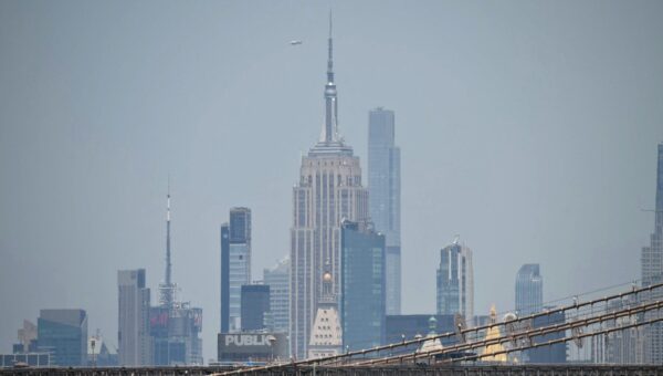 Who Are the People That Climbed the Empire State Building?