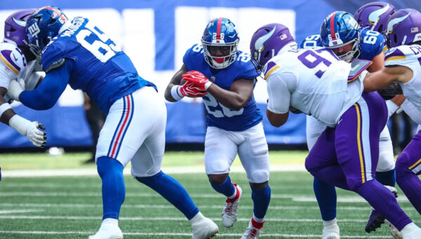 Rookie LB Jack Kelly led New York Giants in playing time vs. Vikings
