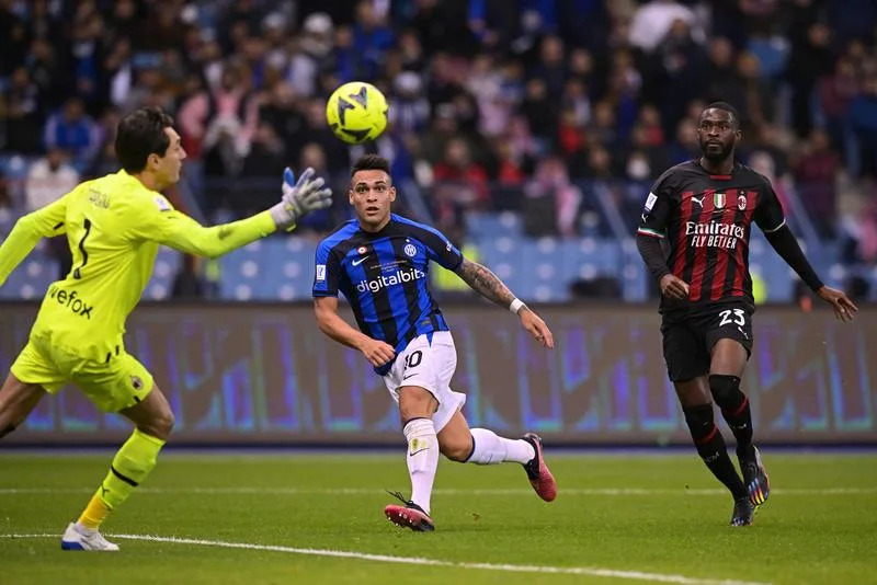 AC Milan vs. Inter, when the derby is played abroad