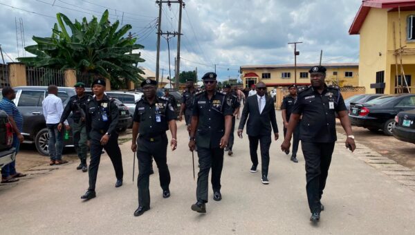 Zone 9 AIG warns police against extortion, corruption in Imo